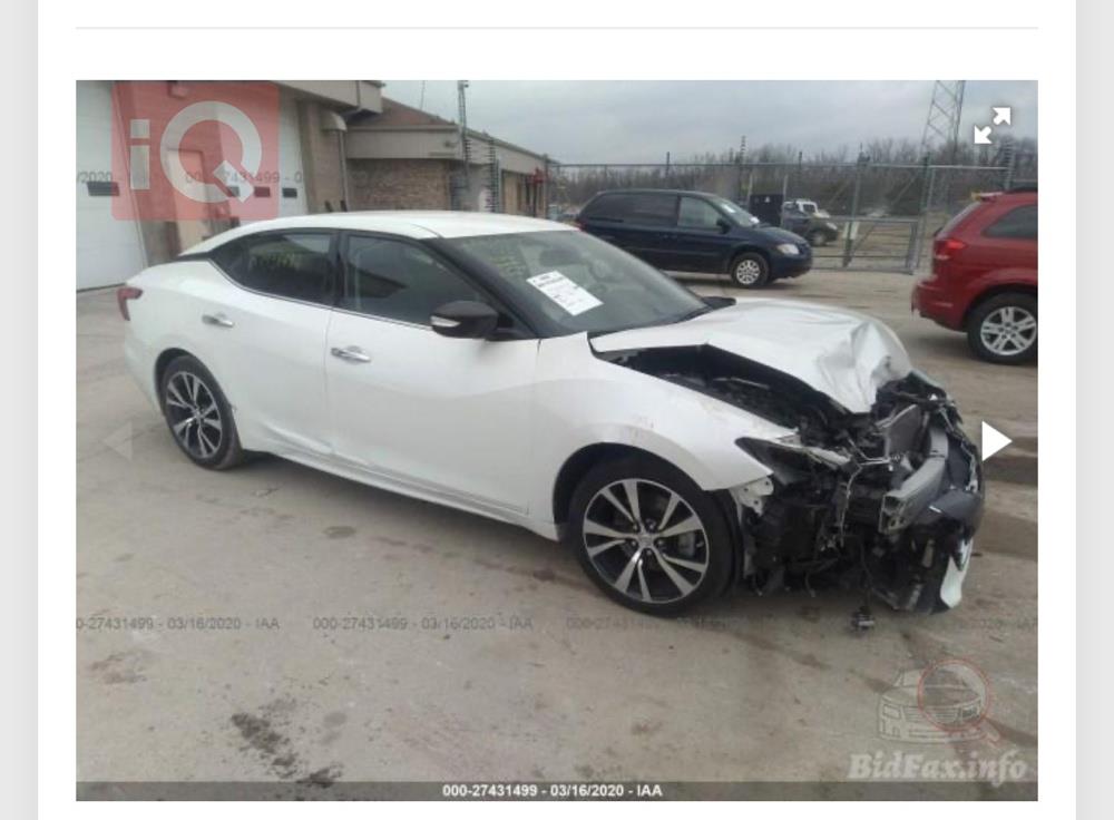 نيسان ماكسيما